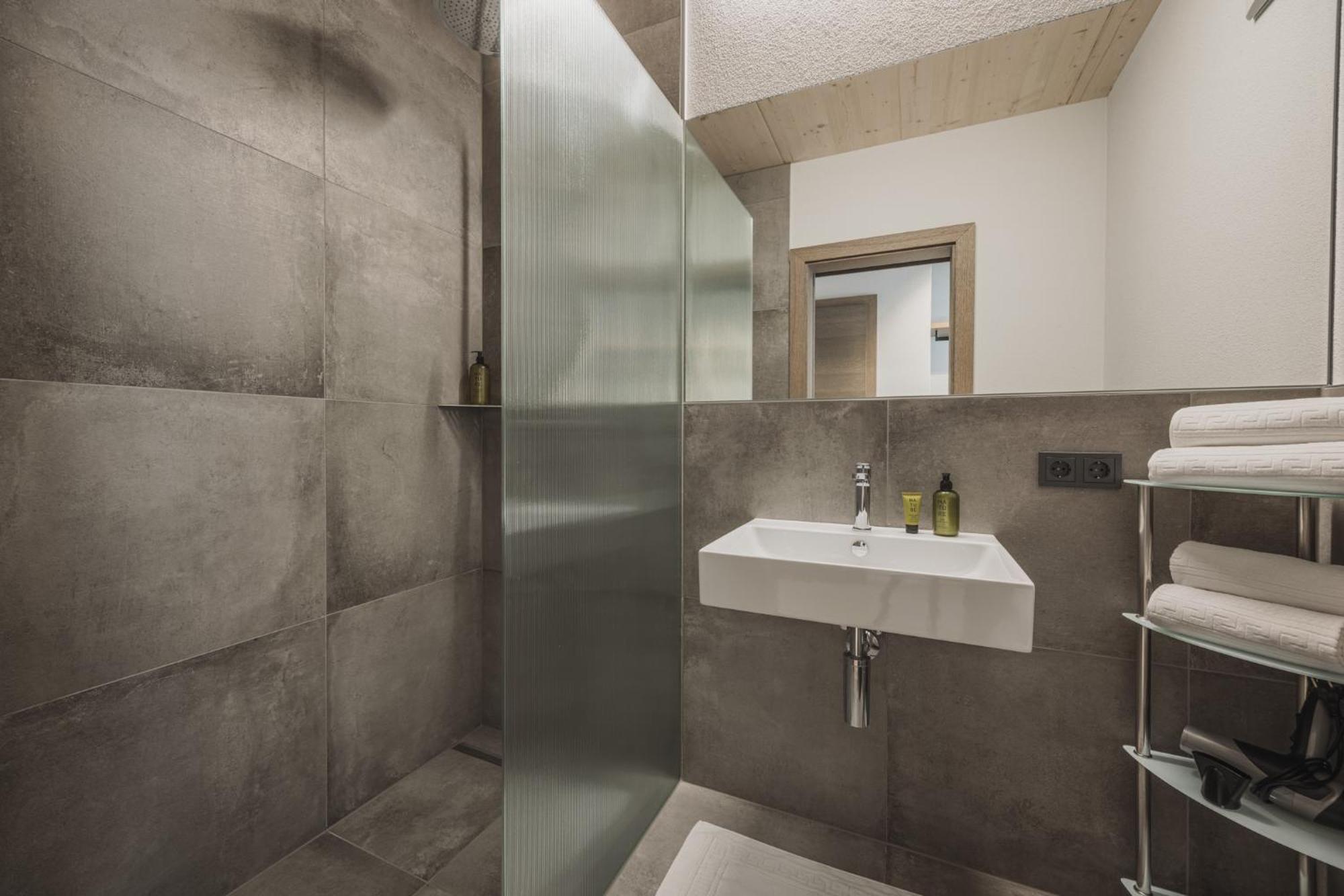 Solu Apartments เซเฟลด์ อิน ทิโรล ห้อง รูปภาพ